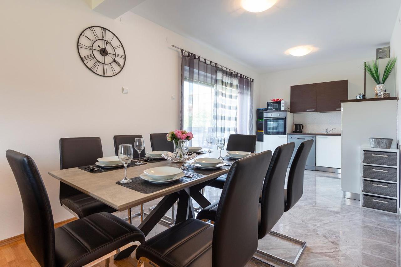 Apartmani Karoca 3 Pula Extérieur photo
