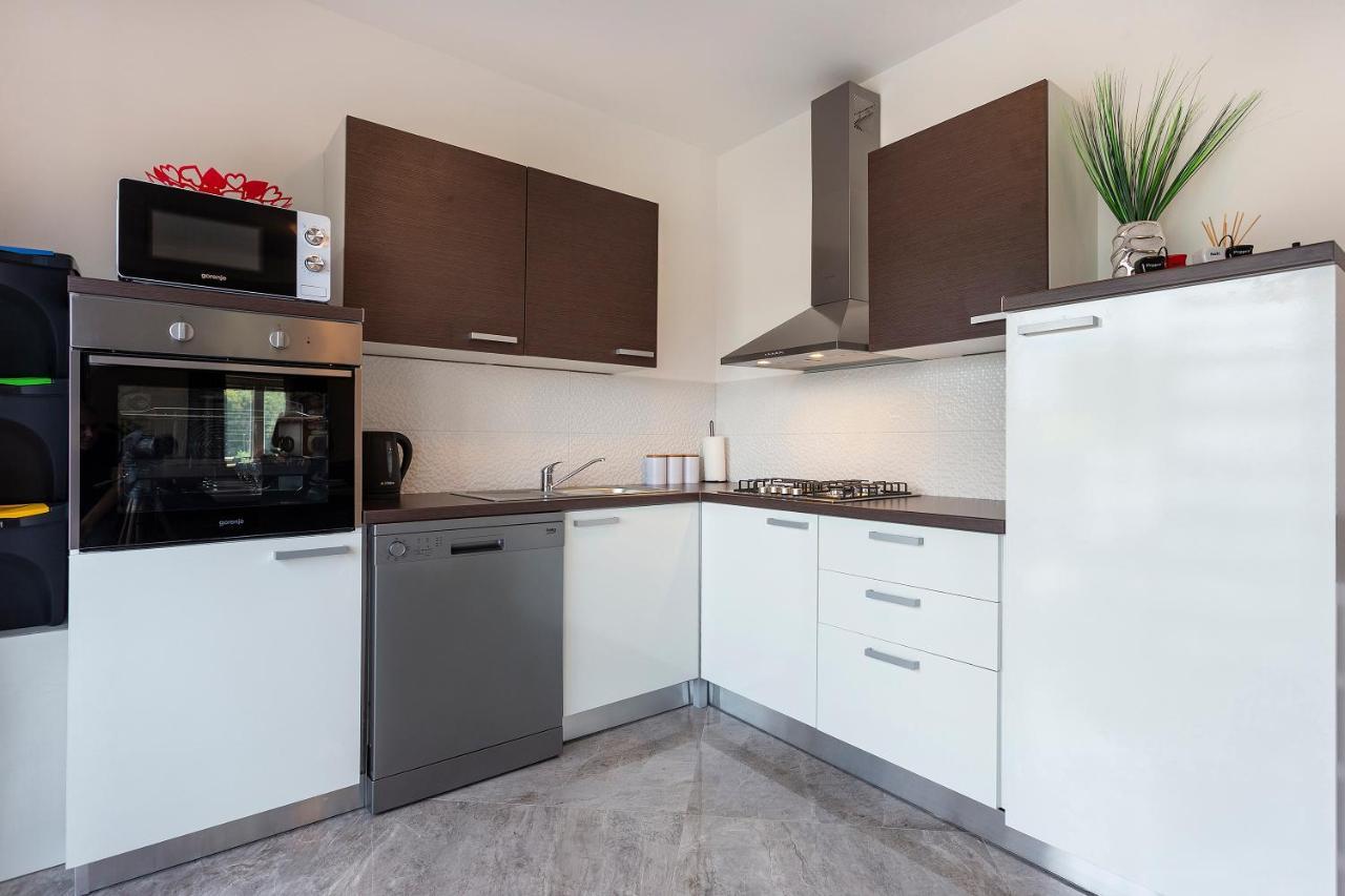 Apartmani Karoca 3 Pula Extérieur photo